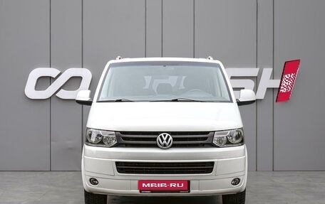 Volkswagen Caravelle T5, 2012 год, 1 890 000 рублей, 3 фотография