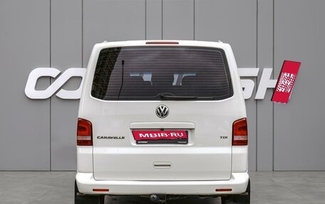 Volkswagen Caravelle T5, 2012 год, 1 890 000 рублей, 4 фотография
