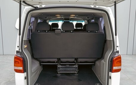 Volkswagen Caravelle T5, 2012 год, 1 890 000 рублей, 18 фотография