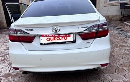 Toyota Camry, 2016 год, 2 080 000 рублей, 3 фотография