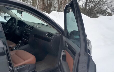 Volkswagen Jetta VI, 2012 год, 1 100 000 рублей, 4 фотография