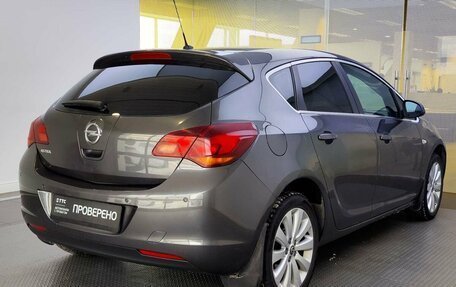 Opel Astra J, 2011 год, 655 000 рублей, 6 фотография