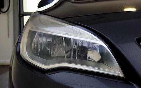 Opel Astra J, 2011 год, 655 000 рублей, 21 фотография