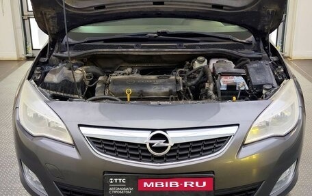 Opel Astra J, 2011 год, 655 000 рублей, 11 фотография