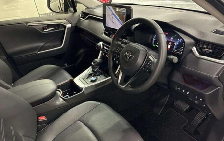 Toyota RAV4, 2025 год, 6 640 000 рублей, 3 фотография