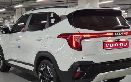 KIA Seltos I, 2023 год, 1 700 000 рублей, 6 фотография