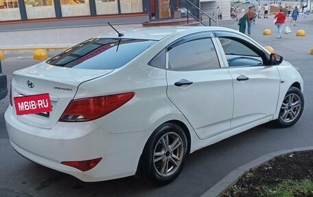 Hyundai Solaris II рестайлинг, 2014 год, 450 000 рублей, 6 фотография