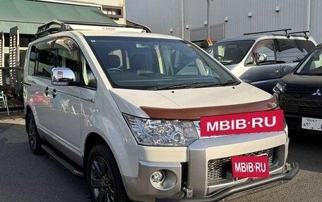 Mitsubishi Delica D:5 I, 2018 год, 2 235 000 рублей, 2 фотография