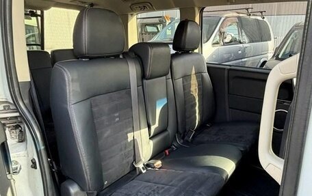 Mitsubishi Delica D:5 I, 2018 год, 2 235 000 рублей, 17 фотография