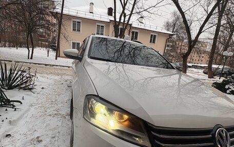 Volkswagen Passat B7, 2011 год, 890 000 рублей, 14 фотография