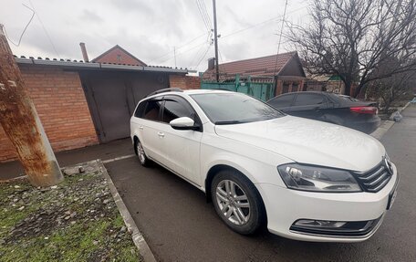 Volkswagen Passat B7, 2011 год, 890 000 рублей, 23 фотография