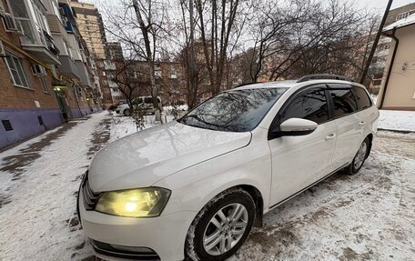 Volkswagen Passat B7, 2011 год, 890 000 рублей, 18 фотография