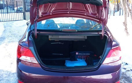 Hyundai Solaris II рестайлинг, 2012 год, 900 000 рублей, 8 фотография