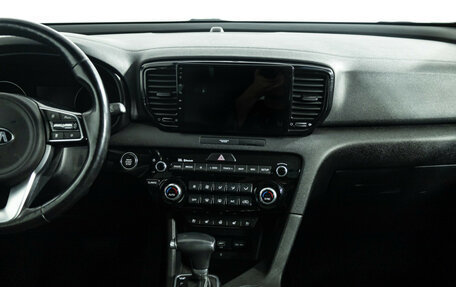 KIA Sportage IV рестайлинг, 2018 год, 2 589 700 рублей, 14 фотография