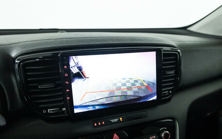 KIA Sportage IV рестайлинг, 2018 год, 2 589 700 рублей, 15 фотография