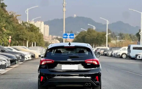 Ford Focus IV, 2021 год, 1 150 000 рублей, 5 фотография