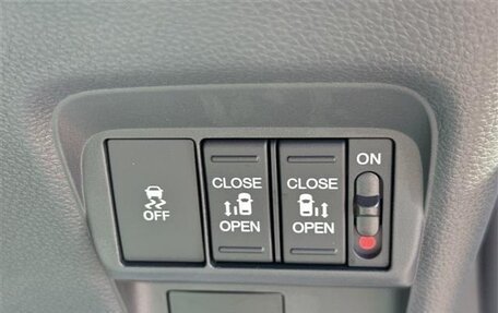 Honda Freed, 2025 год, 1 660 000 рублей, 11 фотография