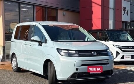 Honda Freed, 2025 год, 1 660 000 рублей, 2 фотография