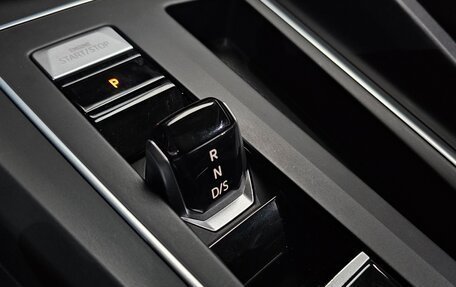 Volkswagen Golf VIII, 2022 год, 2 420 000 рублей, 9 фотография