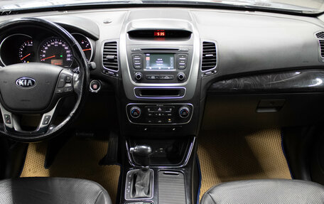 KIA Sorento II рестайлинг, 2017 год, 2 199 000 рублей, 10 фотография