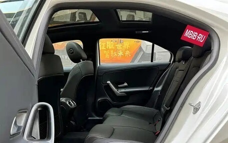 Mercedes-Benz A-Класс, 2023 год, 1 820 004 рублей, 8 фотография