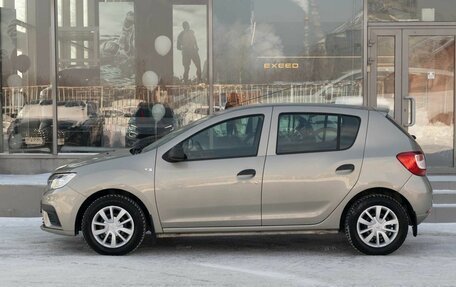 Renault Sandero II рестайлинг, 2020 год, 900 000 рублей, 8 фотография