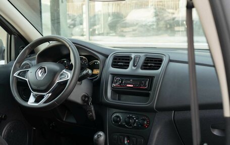 Renault Sandero II рестайлинг, 2020 год, 900 000 рублей, 10 фотография