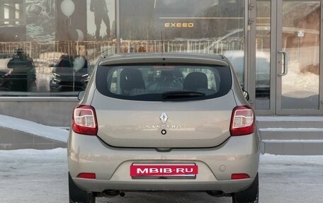 Renault Sandero II рестайлинг, 2020 год, 900 000 рублей, 6 фотография