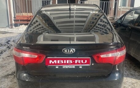 KIA Rio III рестайлинг, 2013 год, 920 000 рублей, 5 фотография