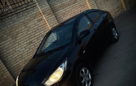 Hyundai Solaris II рестайлинг, 2011 год, 700 000 рублей, 4 фотография