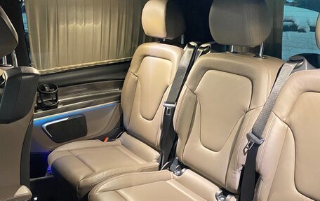 Mercedes-Benz V-Класс, 2020 год, 7 950 000 рублей, 5 фотография