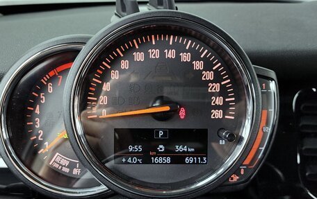 MINI Hatch, 2021 год, 1 870 000 рублей, 9 фотография