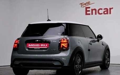 MINI Hatch, 2021 год, 1 870 000 рублей, 3 фотография