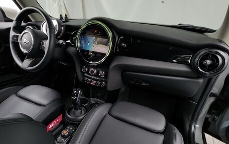 MINI Hatch, 2021 год, 1 870 000 рублей, 8 фотография