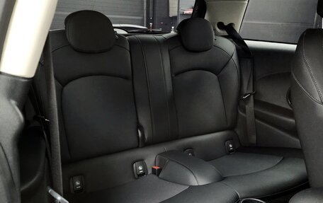 MINI Hatch, 2021 год, 1 870 000 рублей, 13 фотография