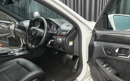 Mercedes-Benz E-Класс, 2011 год, 1 530 000 рублей, 13 фотография