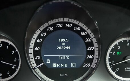 Mercedes-Benz E-Класс, 2011 год, 1 530 000 рублей, 28 фотография