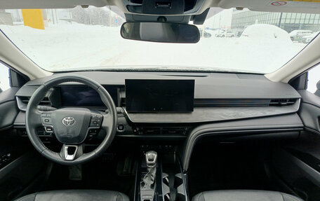 Toyota Camry, 2024 год, 3 350 000 рублей, 17 фотография