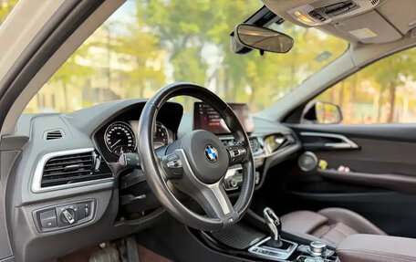 BMW 1 серия, 2023 год, 1 750 000 рублей, 8 фотография