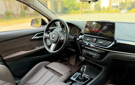 BMW 1 серия, 2023 год, 1 750 000 рублей, 9 фотография