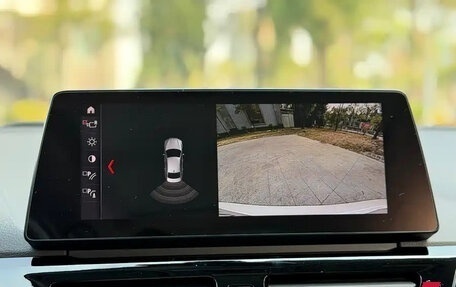 BMW 1 серия, 2023 год, 1 750 000 рублей, 11 фотография