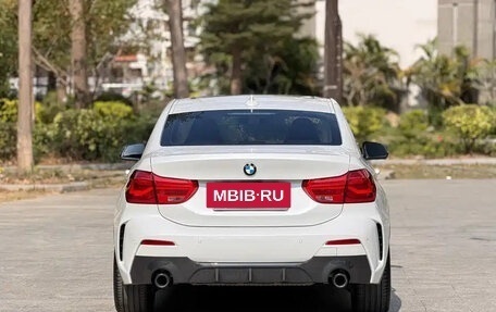 BMW 1 серия, 2023 год, 1 750 000 рублей, 6 фотография