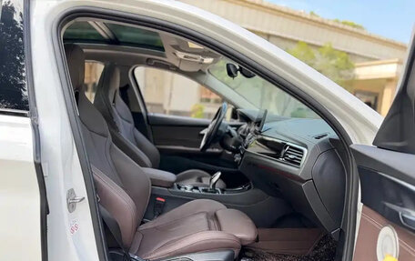 BMW 1 серия, 2023 год, 1 750 000 рублей, 16 фотография