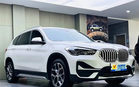 BMW X1, 2022 год, 1 980 000 рублей, 3 фотография