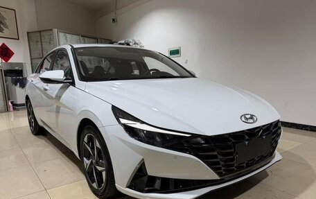 Hyundai Elantra, 2022 год, 1 347 000 рублей, 3 фотография