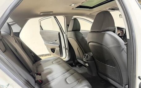 Hyundai Elantra, 2022 год, 1 347 000 рублей, 9 фотография