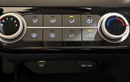 Hyundai Elantra, 2022 год, 1 347 000 рублей, 19 фотография