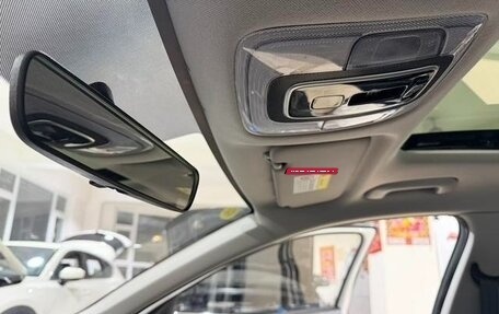 Hyundai Elantra, 2022 год, 1 347 000 рублей, 16 фотография