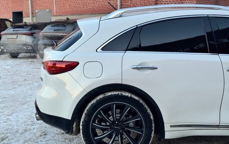 Infiniti FX II, 2010 год, 1 490 000 рублей, 7 фотография