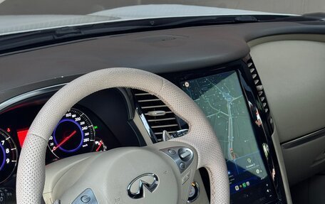 Infiniti FX II, 2010 год, 1 490 000 рублей, 12 фотография